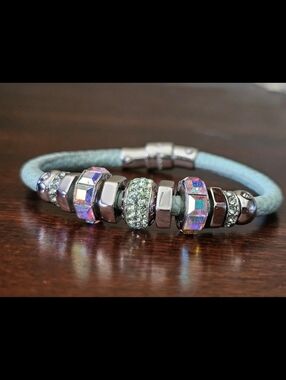 Henri Bendel Leather Charm Bracelet Crystal Beaded Silver Tone